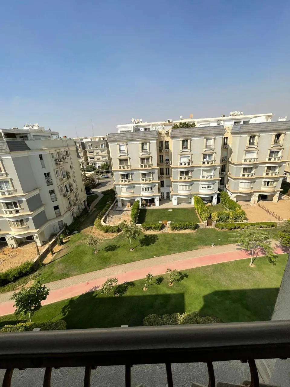 Duplex for sale in Mountain View Hyde Park in New Cairo of 305 m² with 3 bedrooms