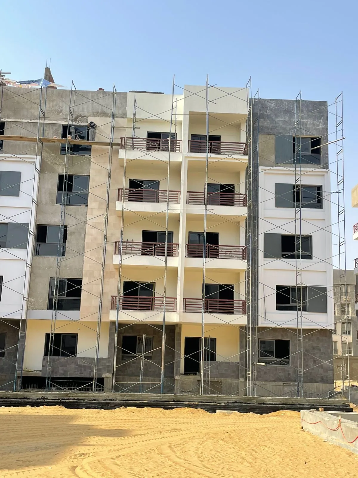 Apartment for sale in Icon Residence in New Cairo of 105 m² with 2 bedrooms