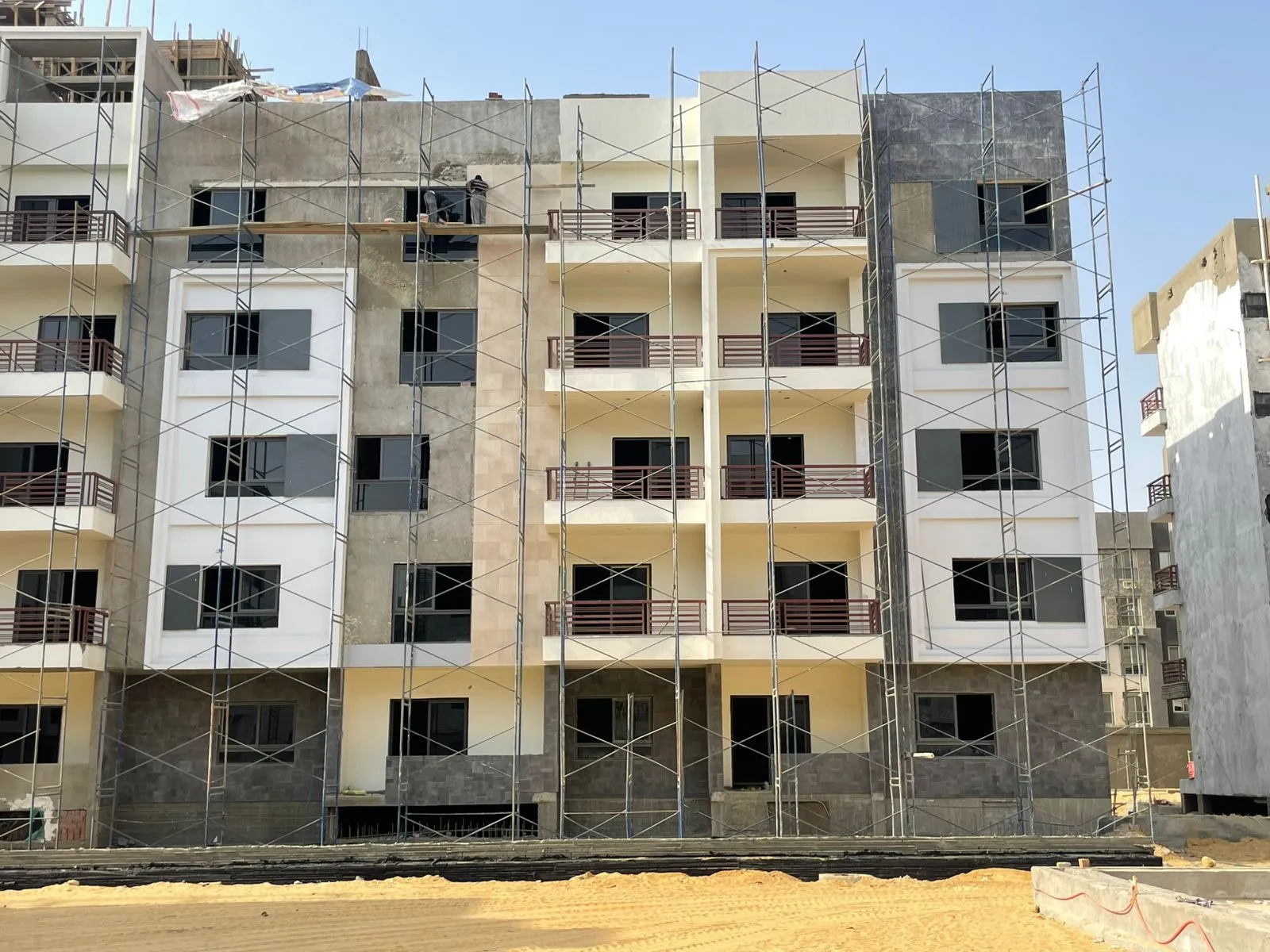 Apartment for sale in Icon Residence in New Cairo of 105 m² with 2 bedrooms