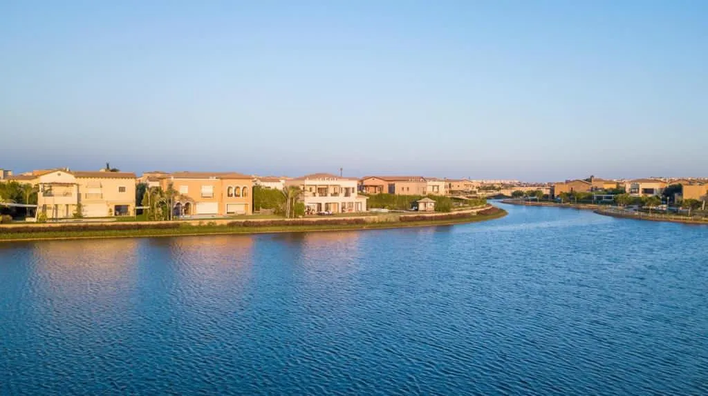 Twinhouse for sale in Marassi in Sidi Abdel Rahman of 380 m² with 4 bedrooms