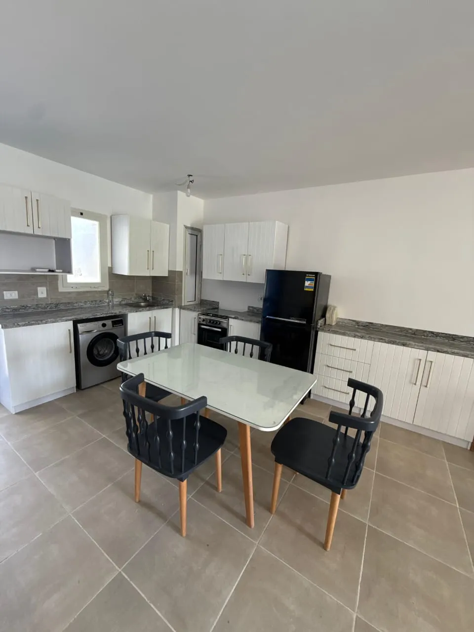 شاليه للبيع في ماونتن فيو رأس الحكمة في رأس الحكمة بمساحة 125 م² تتكون من 3 غرف