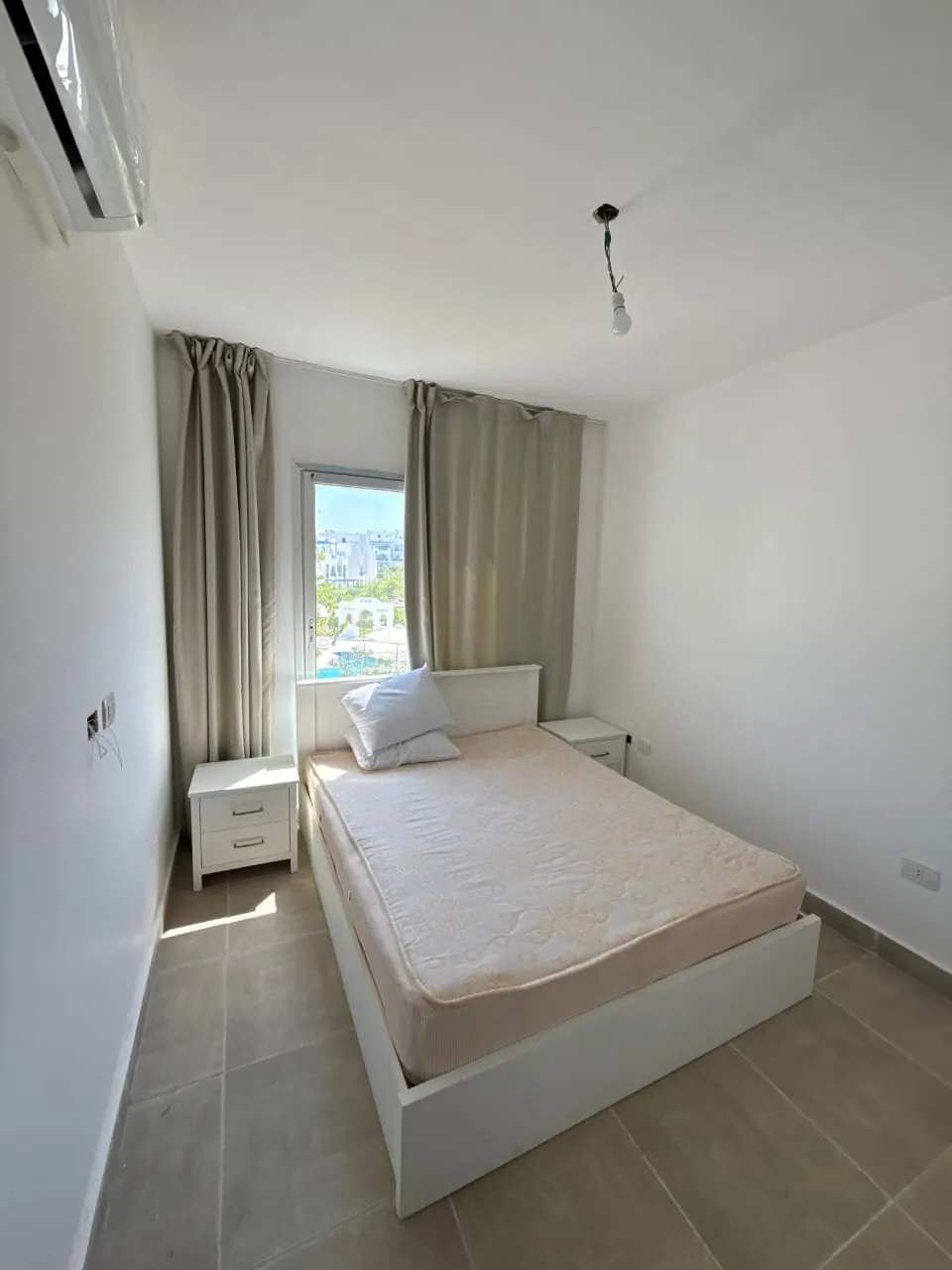 شاليه للبيع في ماونتن فيو رأس الحكمة في رأس الحكمة بمساحة 125 م² تتكون من 3 غرف