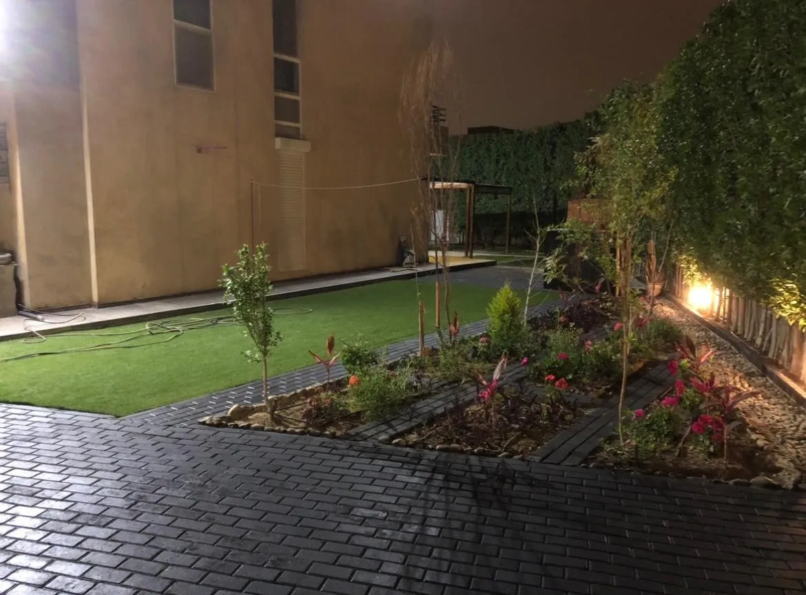 Twinhouse for sale in The Square in New Cairo of 278 m² with 5 bedrooms