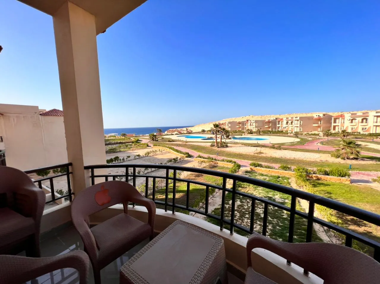 للبيع في كورال هيلز في بمساحة 0 م² تتكون من 0 غرف