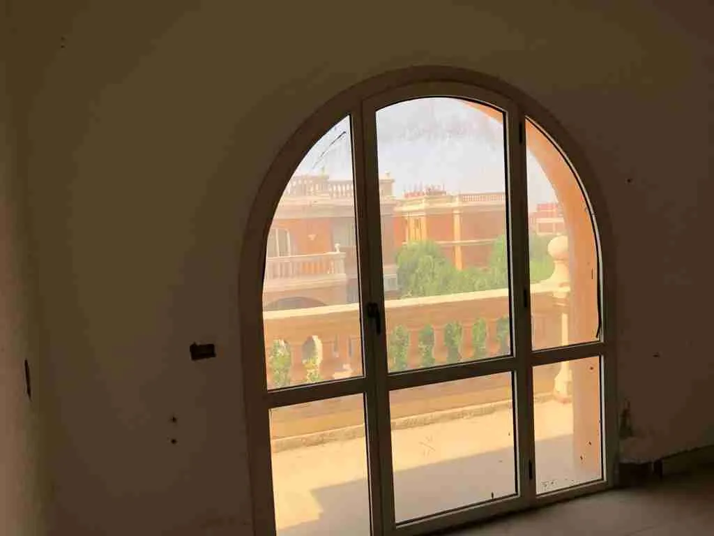  للبيع في ستيلا مصر الجديدة في  بمساحة 0 م² تتكون من 0 غرف