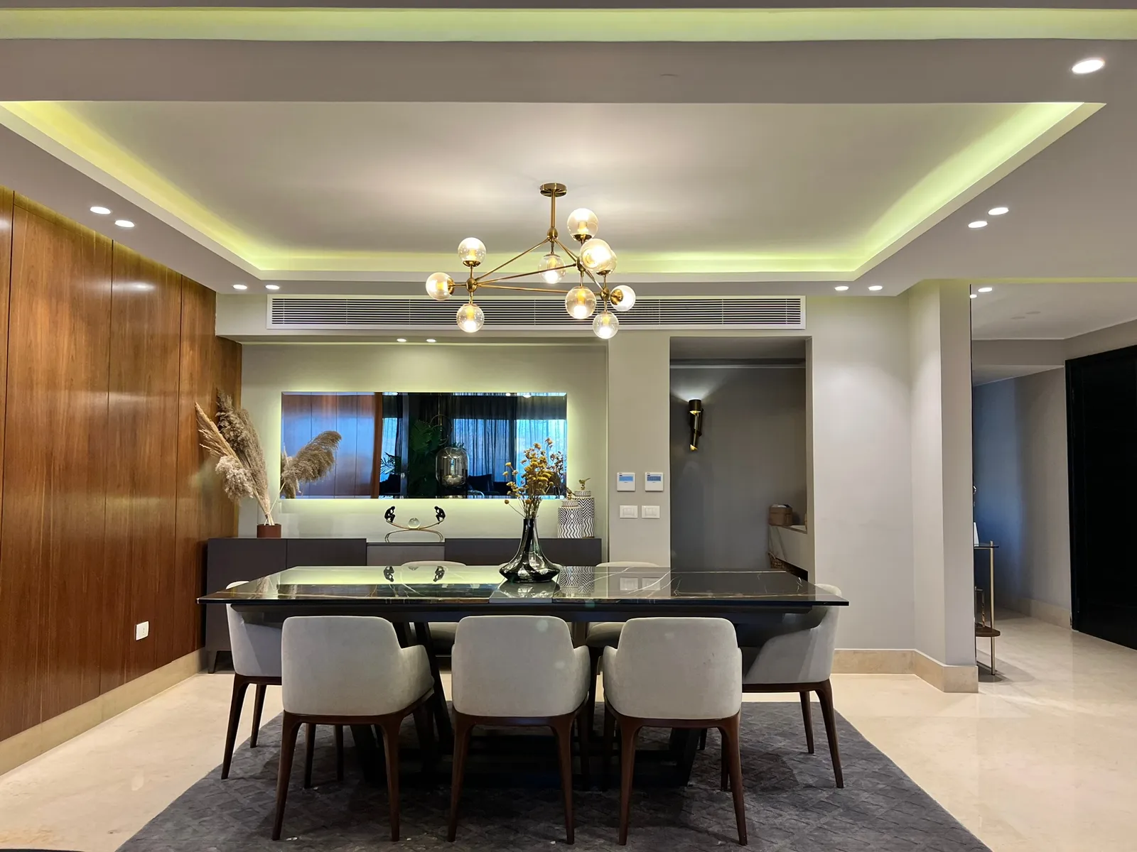  للبيع في اوشن بلو في  بمساحة 0 م² تتكون من 0 غرف