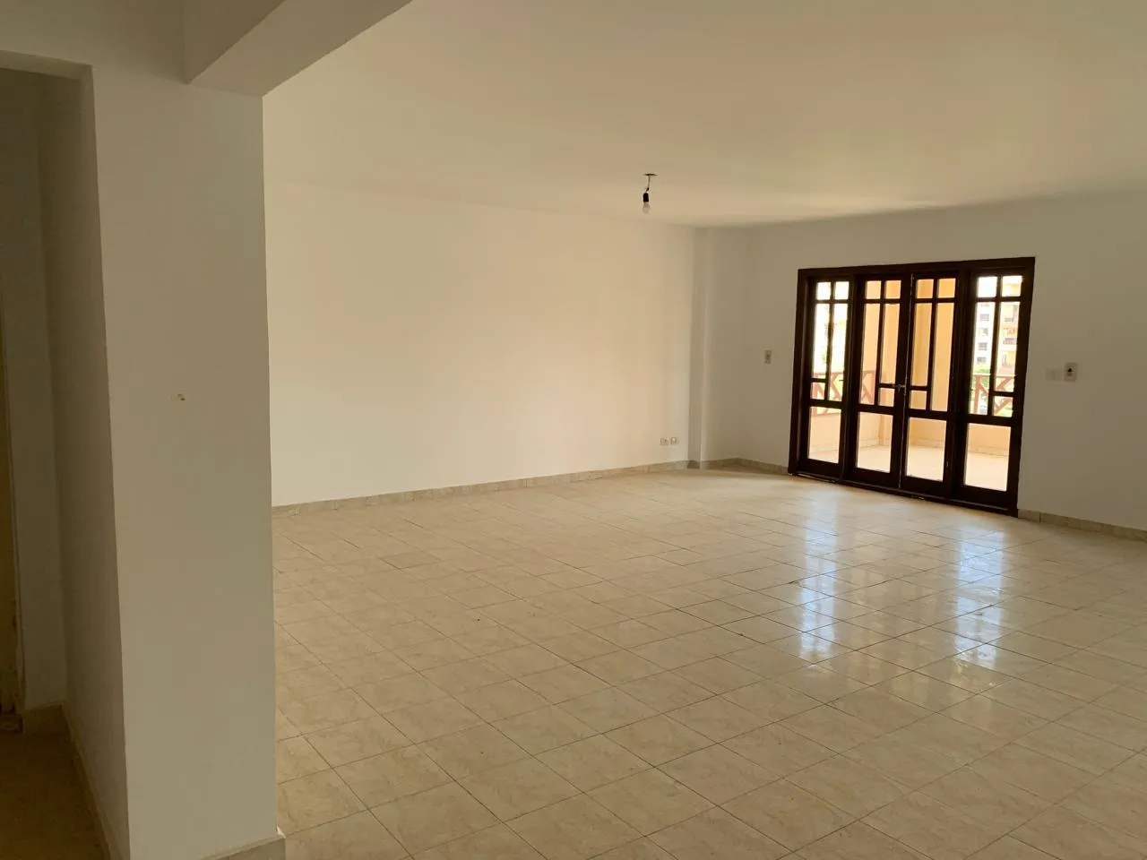  للبيع في الرحاب  في  بمساحة 0 م² تتكون من 0 غرف