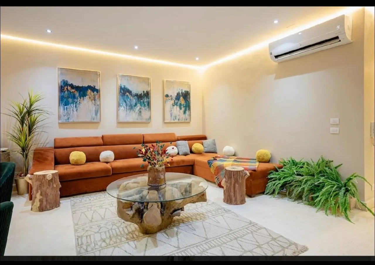 Duplex for sale in Ninety Avenue in North Investors of 265 m² with 2 bedrooms