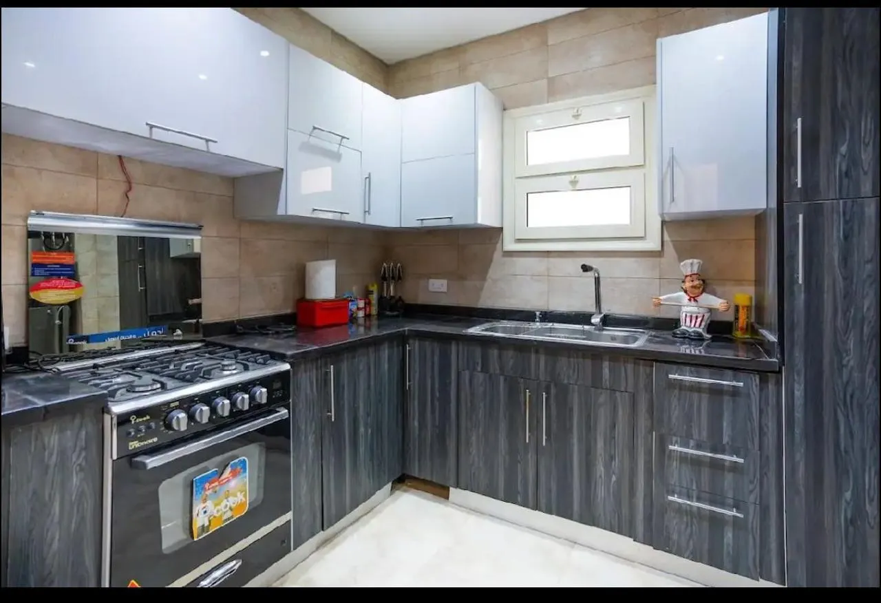 Duplex for sale in Ninety Avenue in North Investors of 265 m² with 2 bedrooms