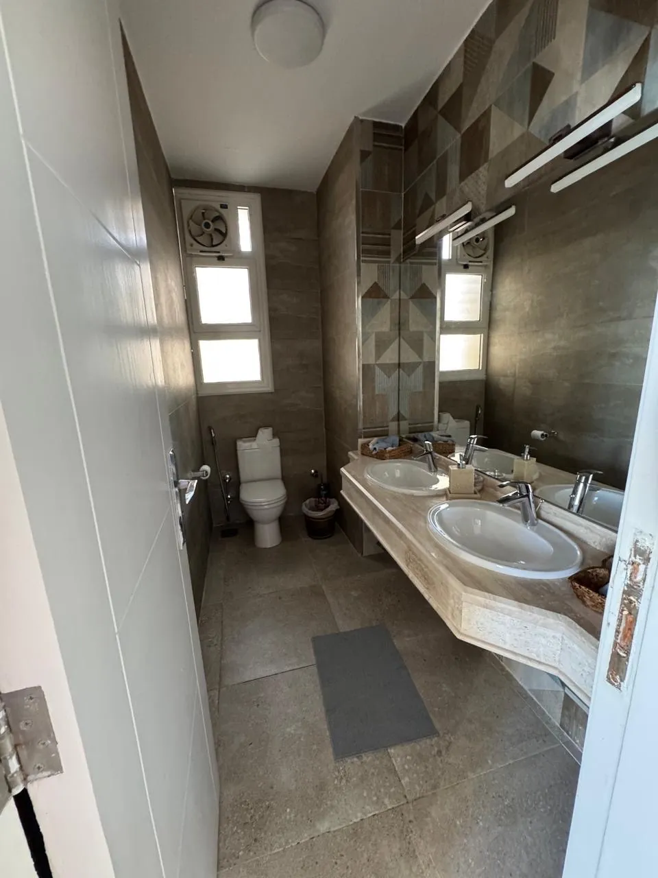 Chalet for sale in Seashell Sidi Abdel Rahman in Sidi Abdel Rahman of 0 m² with 4 bedrooms