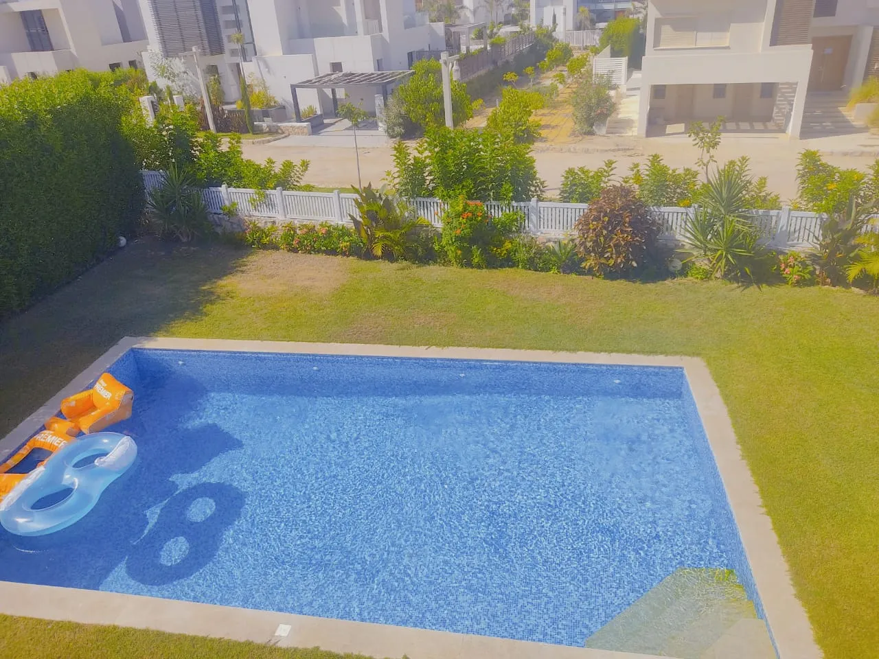 Villa for sale in Hacienda White in Sidi Abdel Rahman of 357 m² with 5 bedrooms