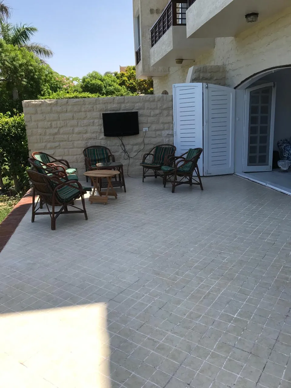 شاليه للبيع في مارينا 6 في الساحل الشمالي بمساحة 127 م² تتكون من 2 غرف