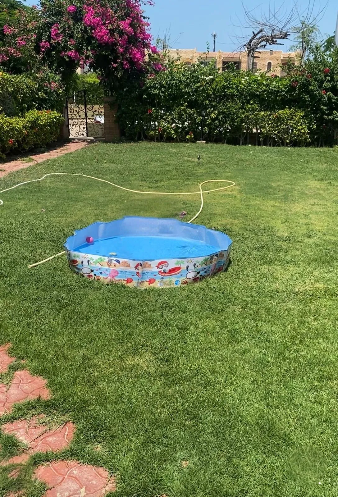 شاليه للبيع في مارينا 6 في الساحل الشمالي بمساحة 127 م² تتكون من 2 غرف