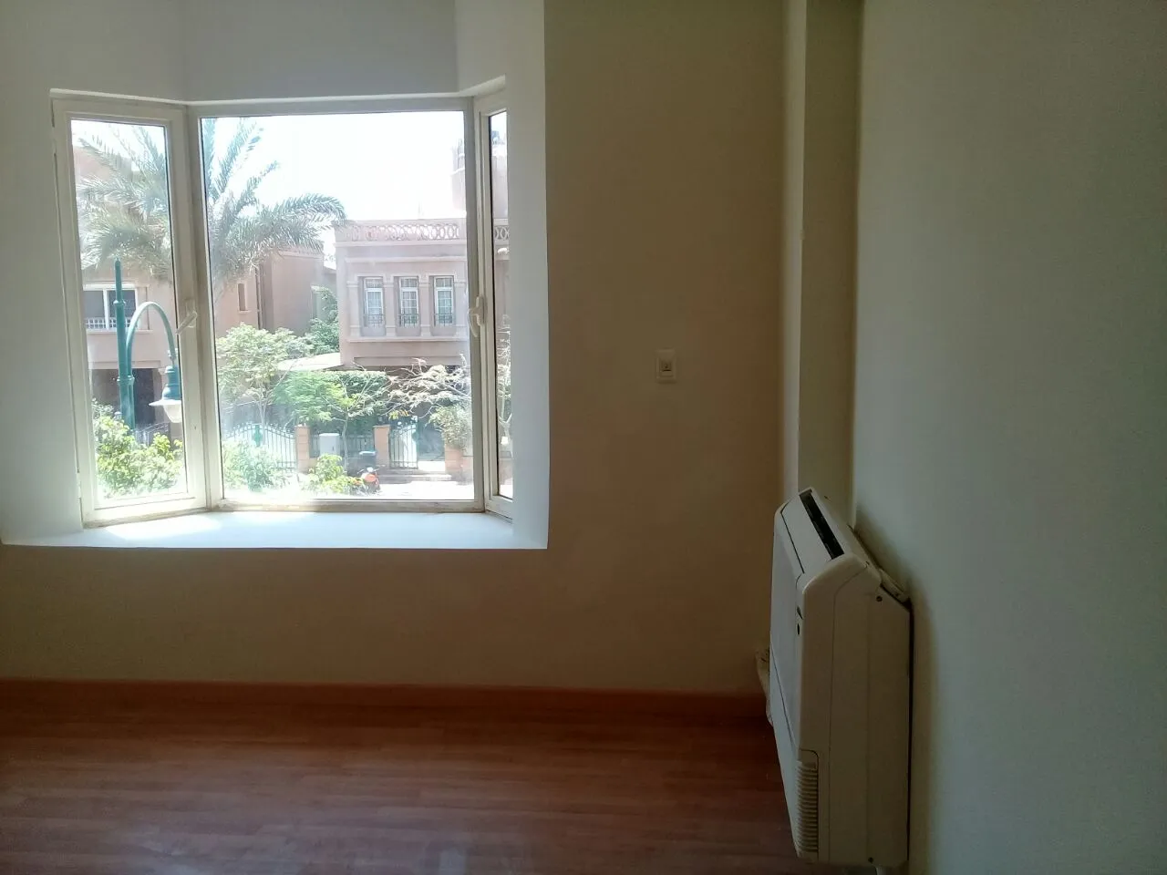 Twinhouse for sale in Bellagio in New Cairo of 350 m² with 4 bedrooms
