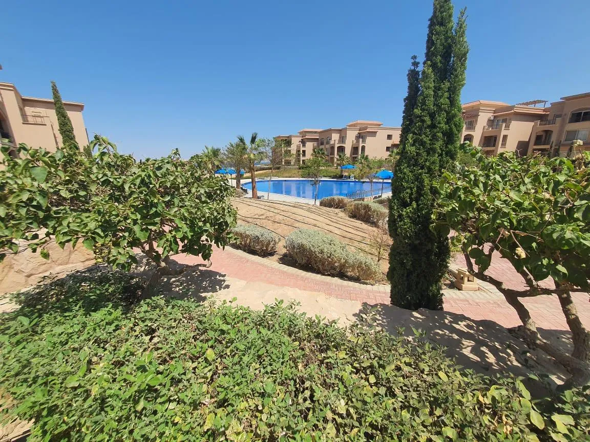 Chalet for sale in Laguna Bay in Ain Sokhna of 120 m² with 2 bedrooms