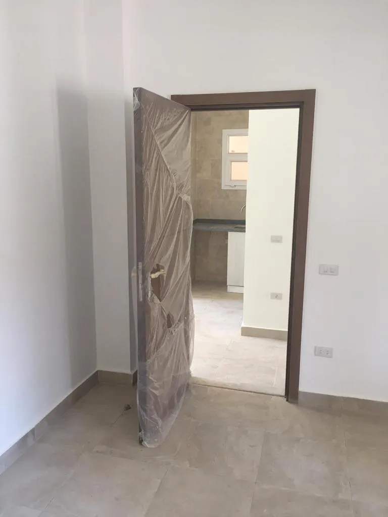 Chalet for sale in Laguna Bay in Ain Sokhna of 120 m² with 2 bedrooms