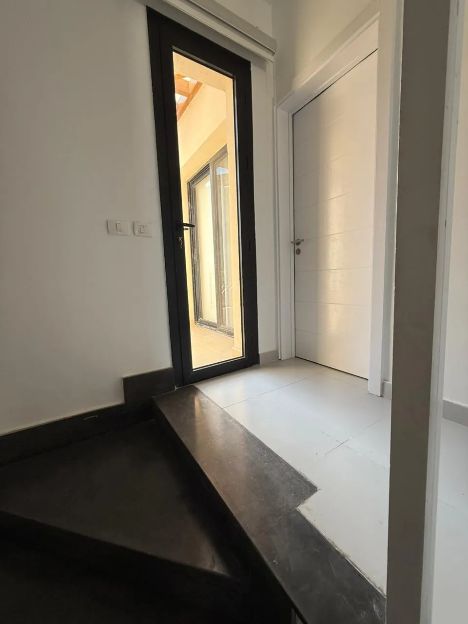  للبيع في مكادي هايتس في  بمساحة 0 م² تتكون من 0 غرف