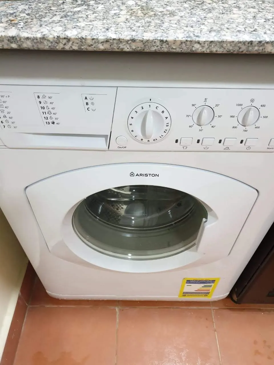  للبيع في بورتو السخنة في  بمساحة 0 م² تتكون من 0 غرف