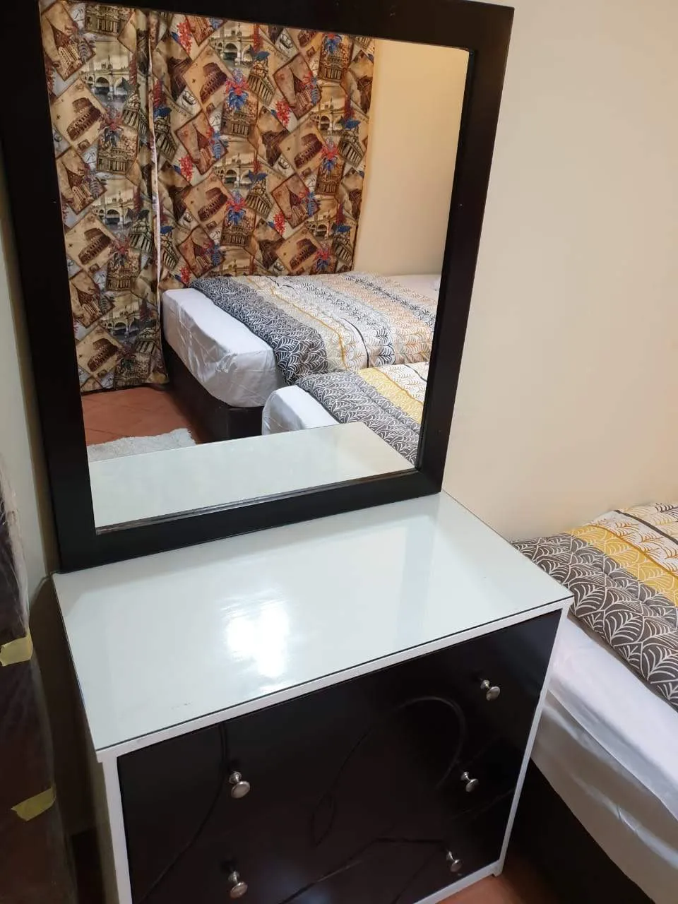  للبيع في بورتو السخنة في  بمساحة 0 م² تتكون من 0 غرف