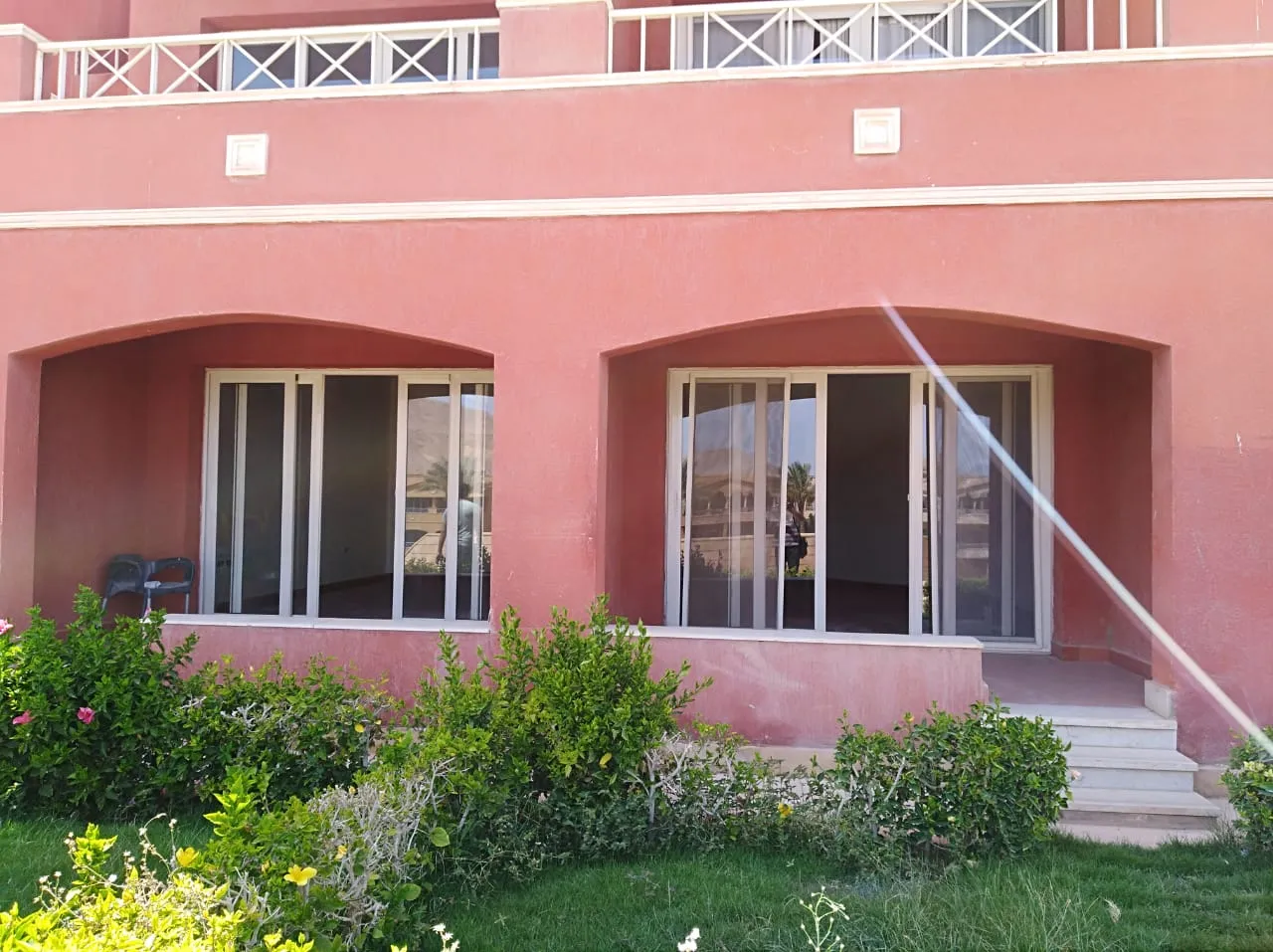  للبيع في بورتو السخنة في  بمساحة 0 م² تتكون من 0 غرف