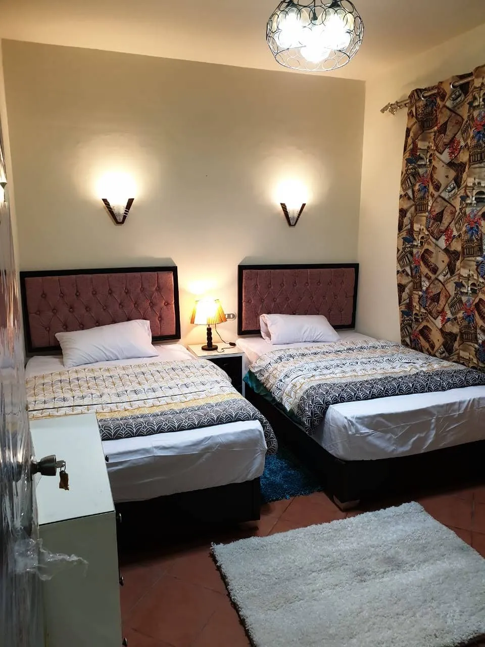  للبيع في بورتو السخنة في  بمساحة 0 م² تتكون من 0 غرف