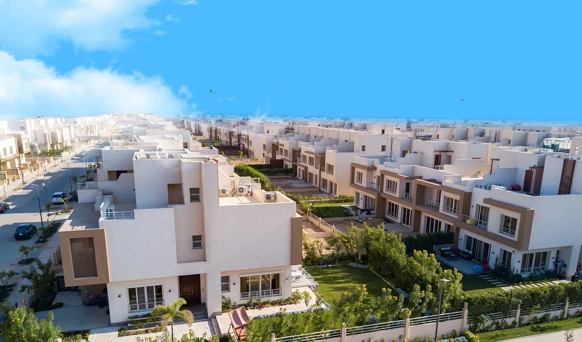 Townhouse for sale in Grand Heights in 6th of October City of 290 m² with 4 bedrooms