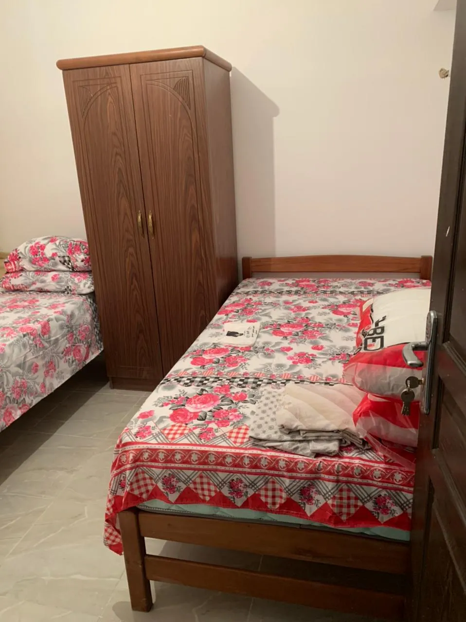  للبيع في اماريتس هايتس في  بمساحة 0 م² تتكون من 0 غرف