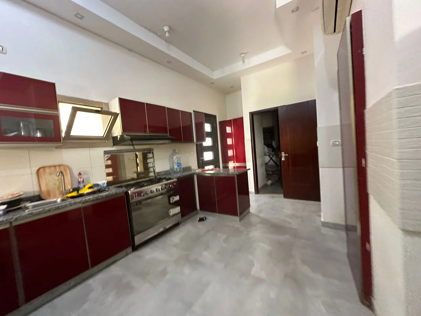  للبيع في اليجريا في  بمساحة 0 م² تتكون من 0 غرف