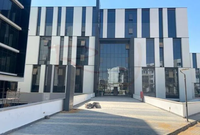 for sale in Hyde Park Business District in of 0 m² with 0 bedrooms