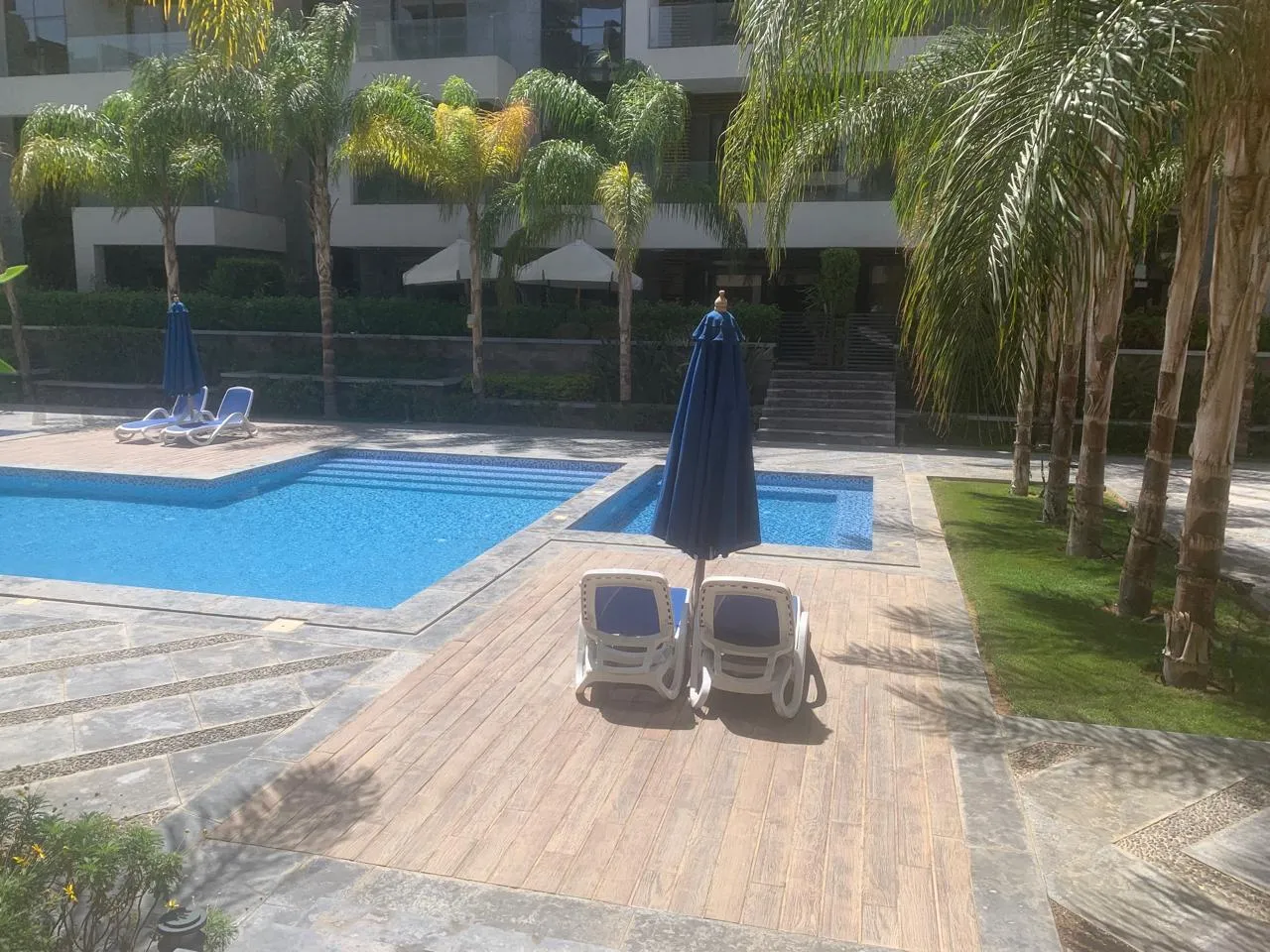 Apartment for sale in El Patio Casa in El Shorouk of 330 m² with 4 bedrooms