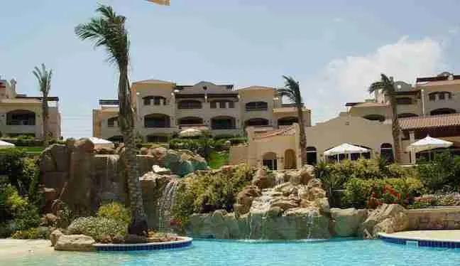 Twinhouse for sale in La Vista Topaz in Ain Sokhna of 0 m² with 3 bedrooms