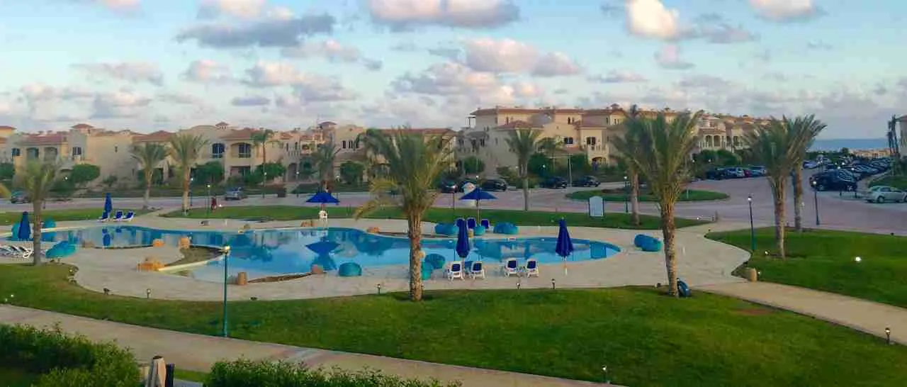 بنتهاوس للبيع في لافيستا باي في الضبعة بمساحة 0 م² تتكون من 4 غرف