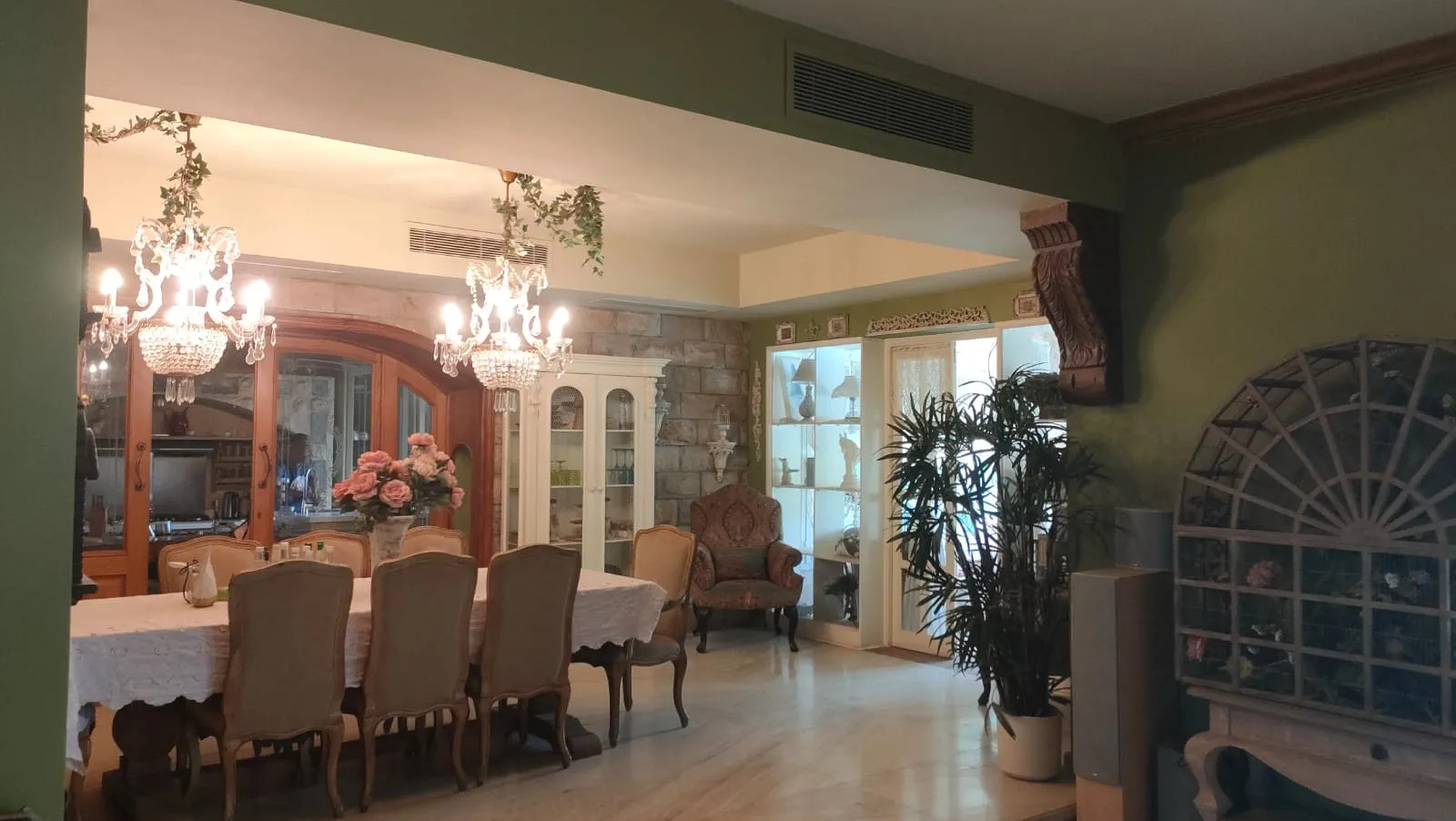 Villa for sale in Al Rabwa in 6th of October City of 450 m² with 7 bedrooms