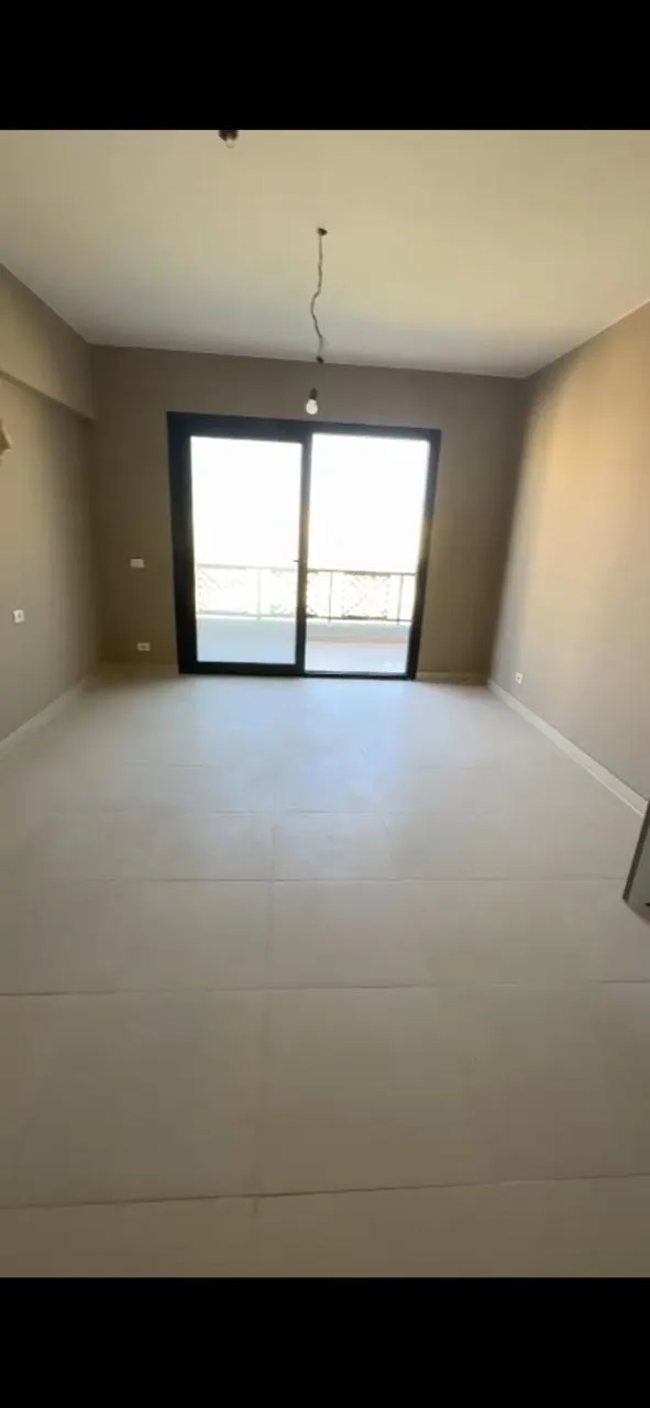  للبيع في مكادي هايتس في  بمساحة 0 م² تتكون من 0 غرف