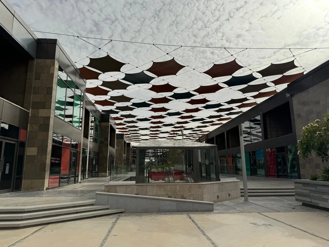 للبيع في ووك أوف كايرو في بمساحة 0 م² تتكون من 0 غرف