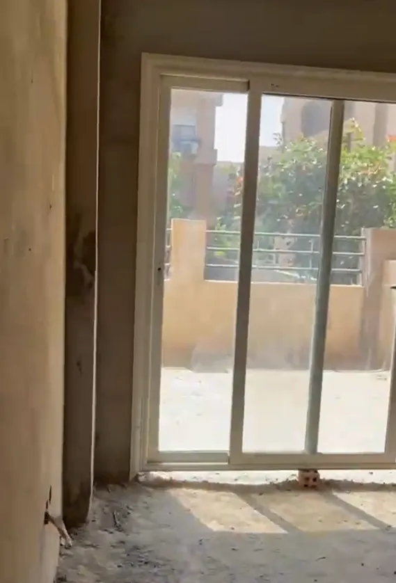  للبيع في ذا سكوير في  بمساحة 0 م² تتكون من 0 غرف