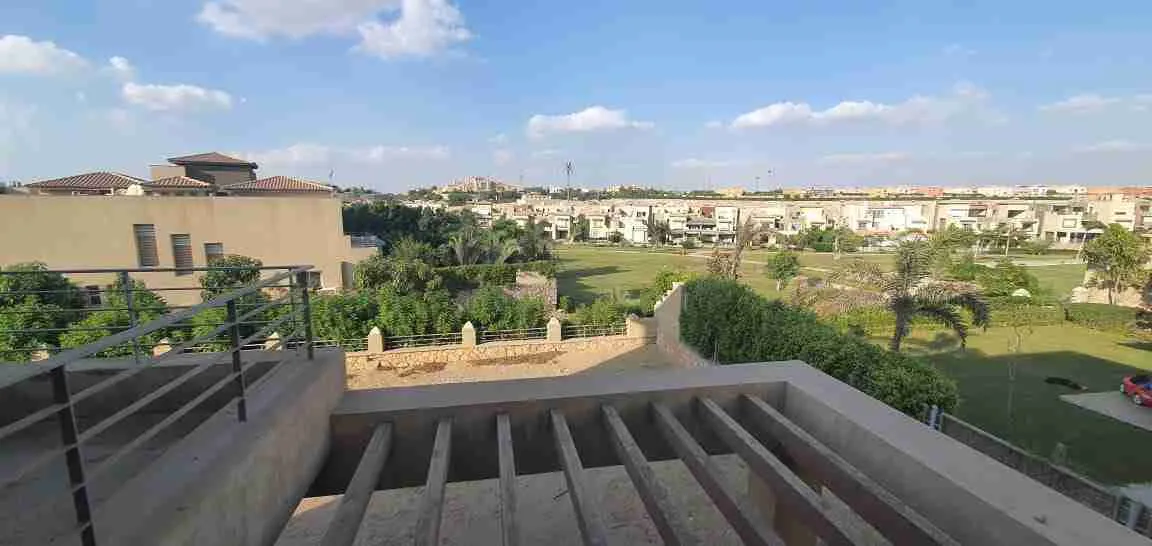 فيلا للبيع في بامبو اكستنشن في مدينة السادس من أكتوبر بمساحة 0 م² تتكون من 3 غرف