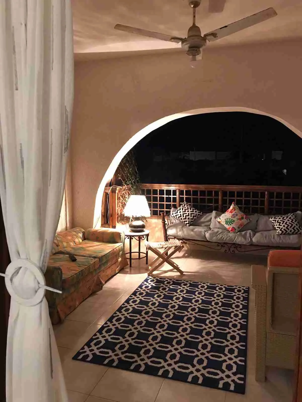 شاليه للبيع في مارينا 4 في الساحل الشمالي بمساحة 0 م² تتكون من 2 غرف