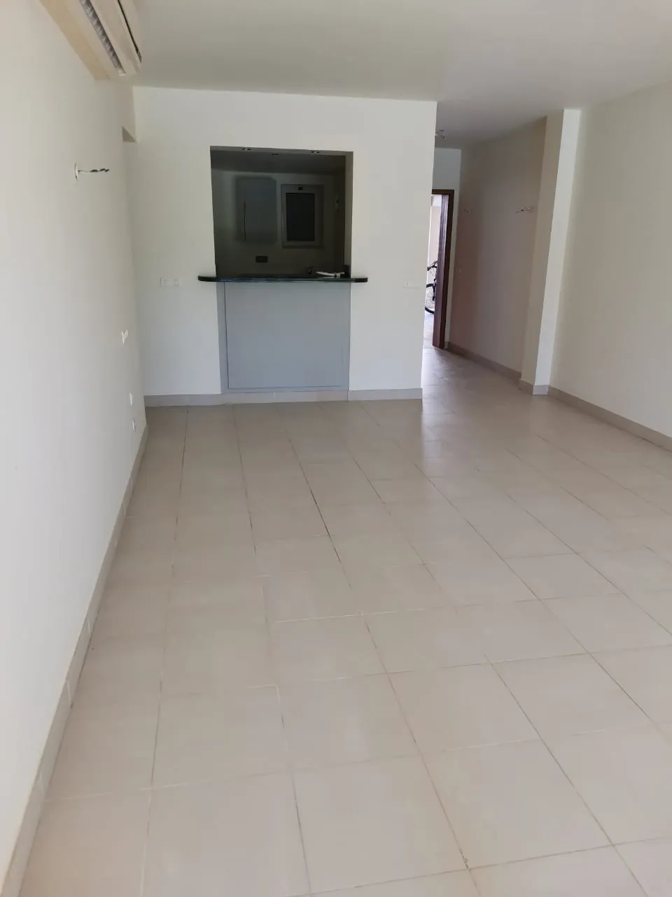  للبيع في فيراندا  سهل حشيش في  بمساحة 0 م² تتكون من 0 غرف