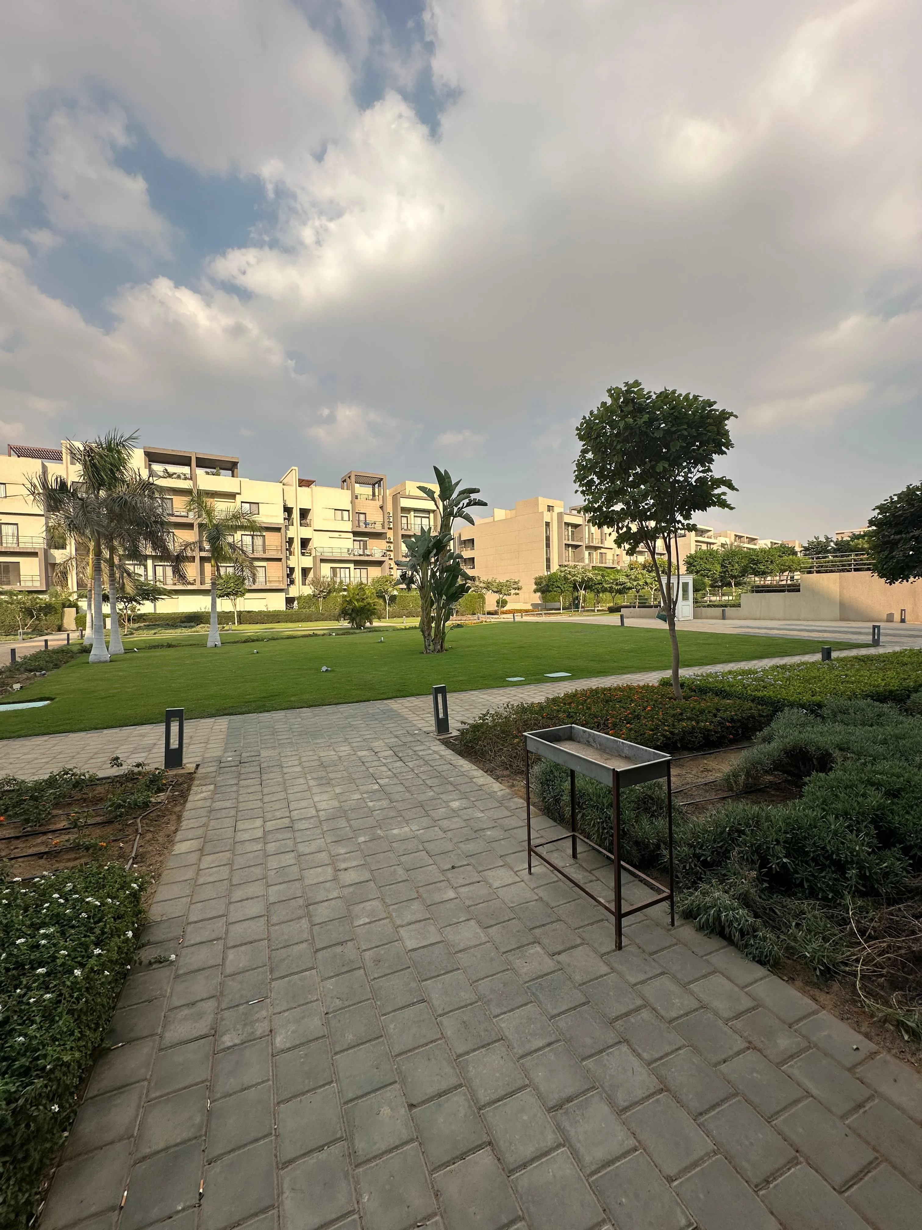 Apartment for sale in Fifth Square Al Marasem in New Cairo of 139 m² with 3 bedrooms