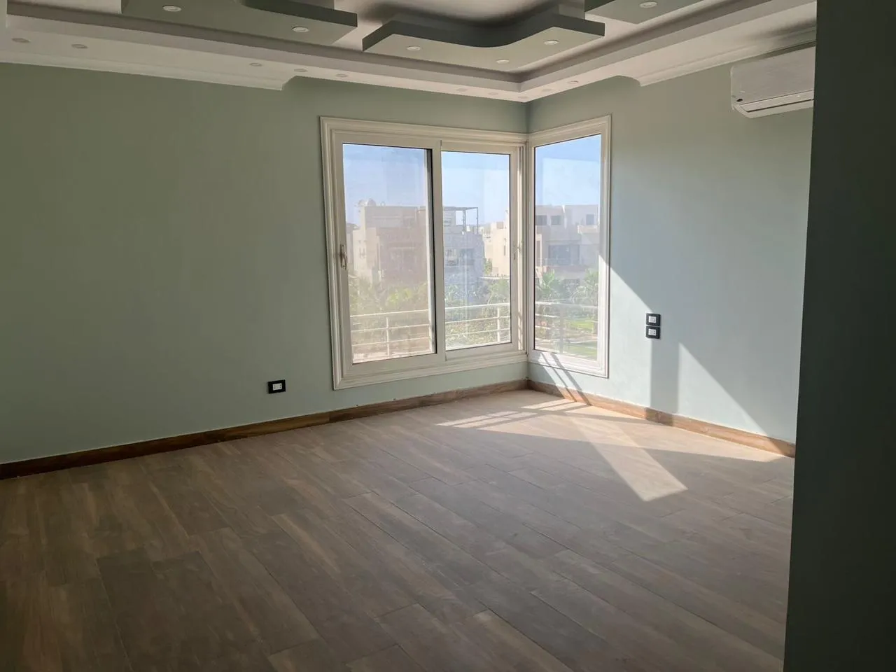  for sale in The Crown in  of 0 m² with 0 bedrooms