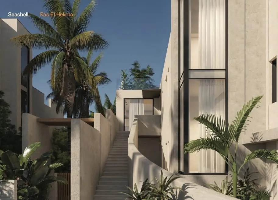  للبيع في  سي شل - راس الحكمة  في  بمساحة 0 م² تتكون من 0 غرف