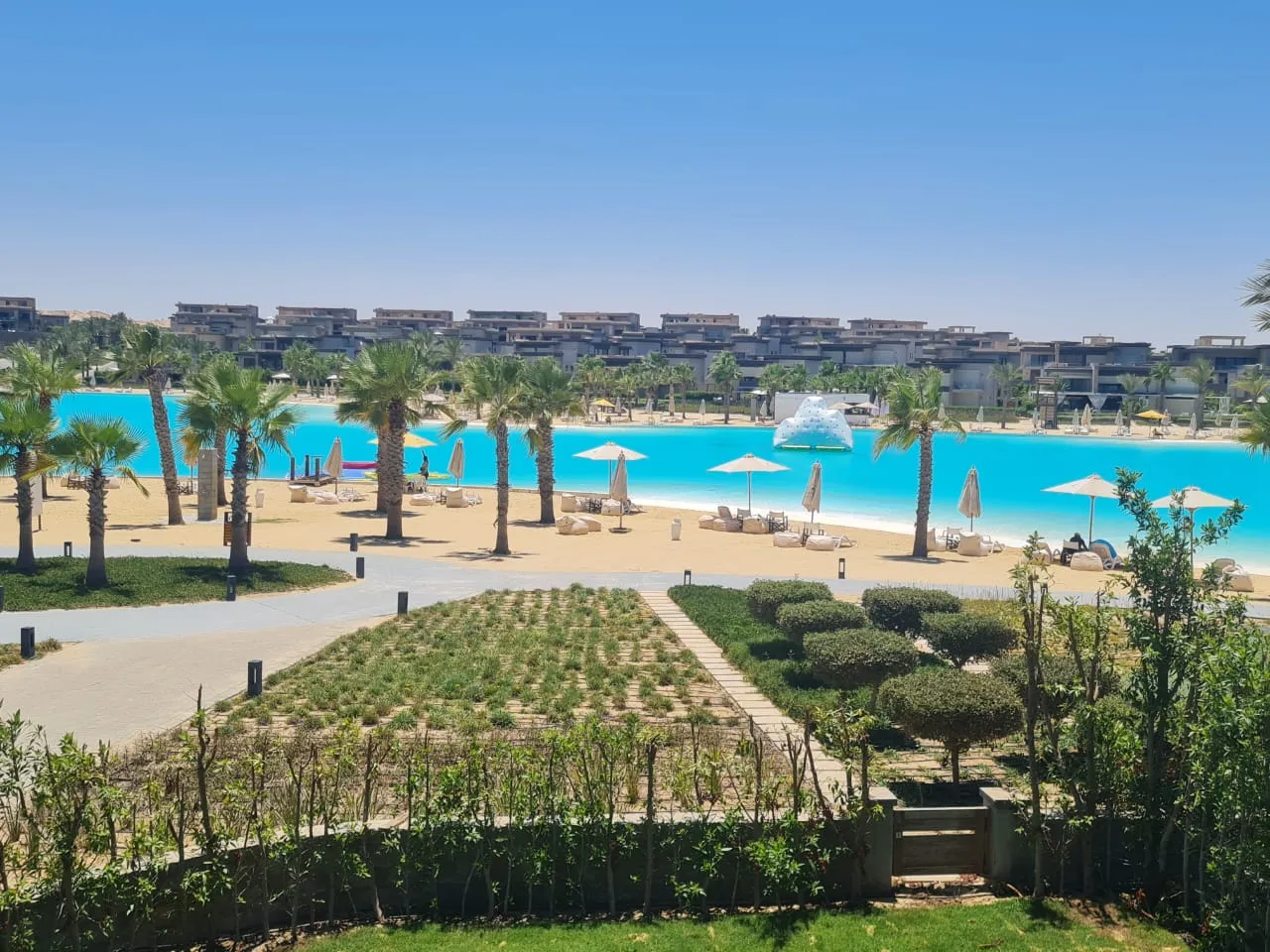  للبيع في سوان ليك الساحل الشمالي في  بمساحة 0 م² تتكون من 0 غرف