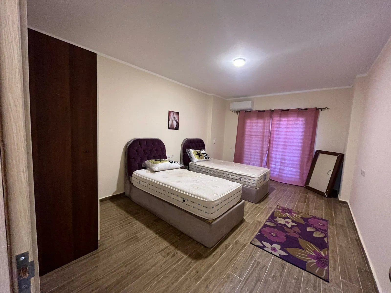  للبيع في داون تاون العلمين الجديدة في  بمساحة 0 م² تتكون من 0 غرف