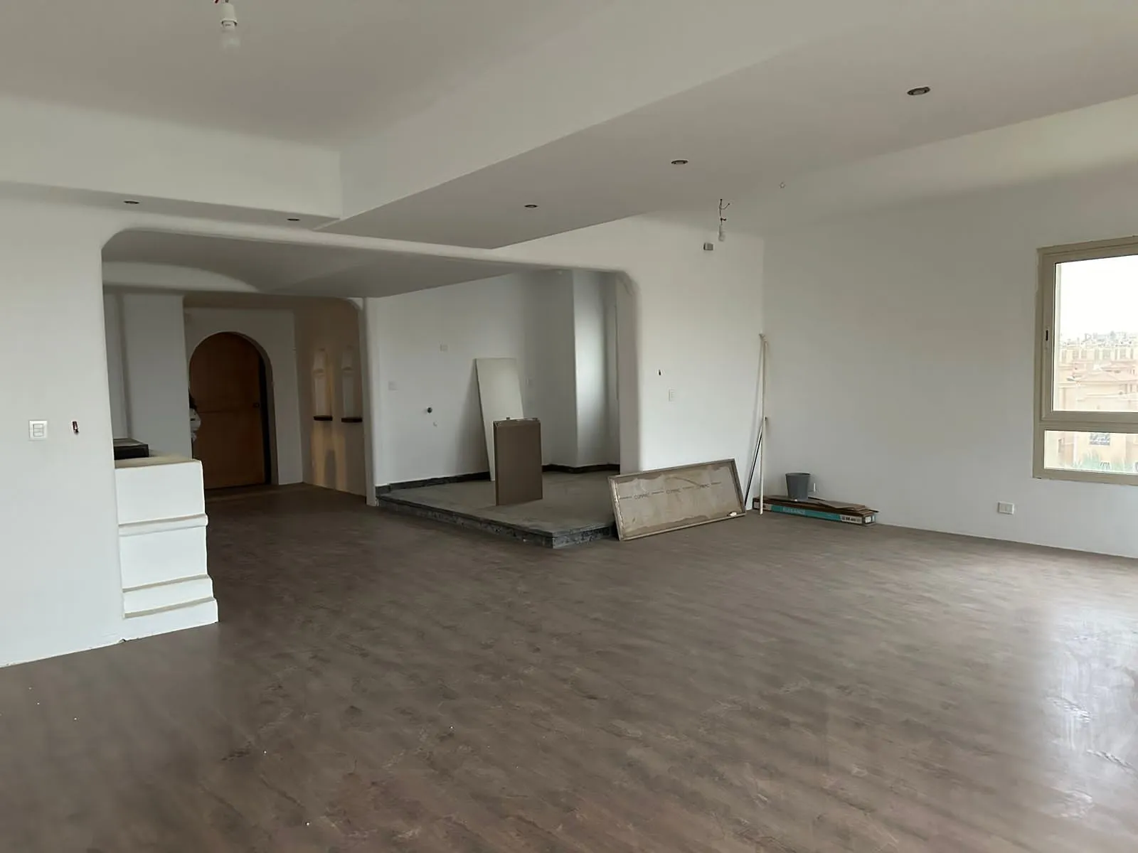  للبيع في بارك فيو في  بمساحة 0 م² تتكون من 0 غرف