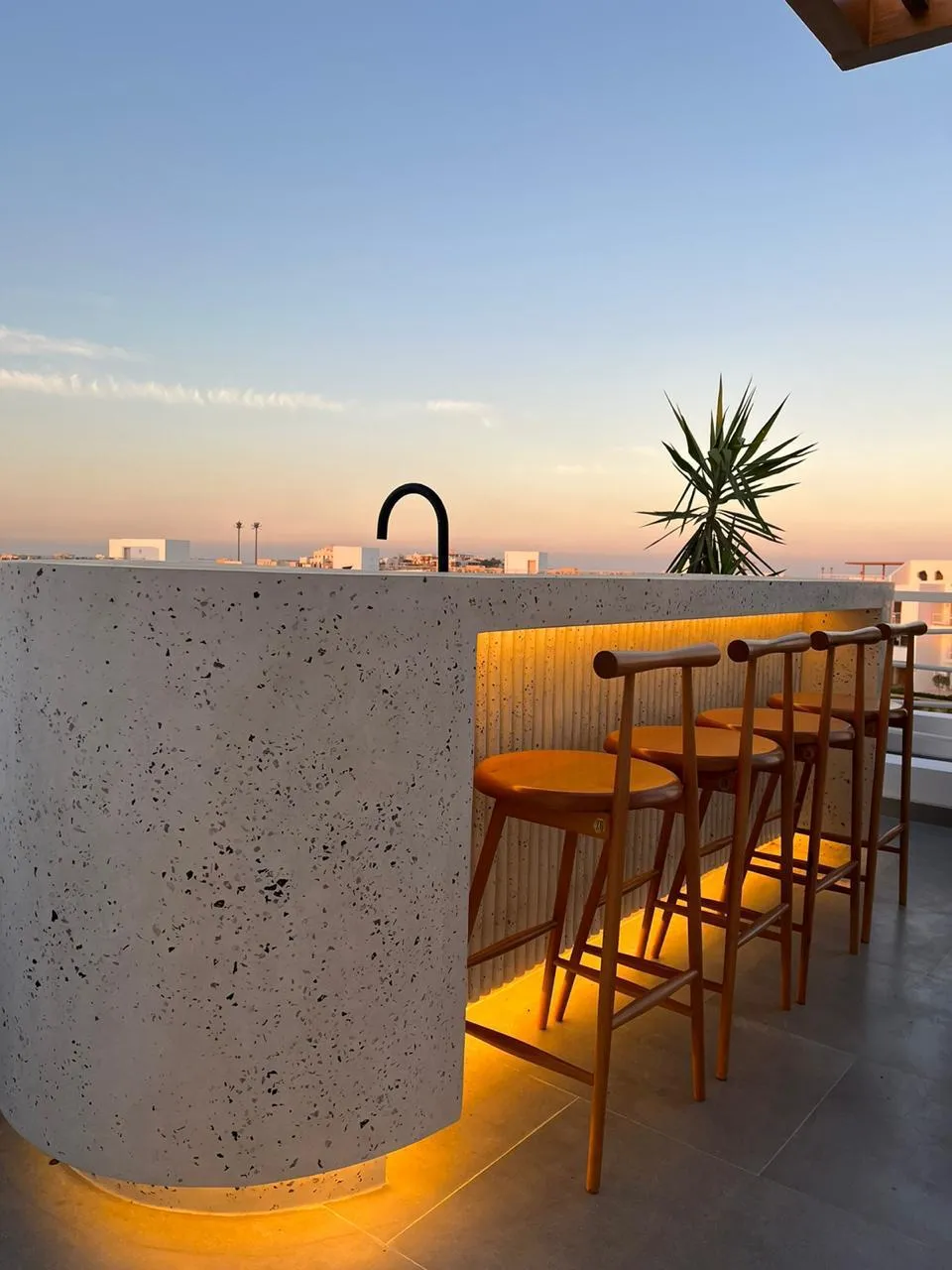  للبيع في سوان لايك الجونة في  بمساحة 0 م² تتكون من 0 غرف