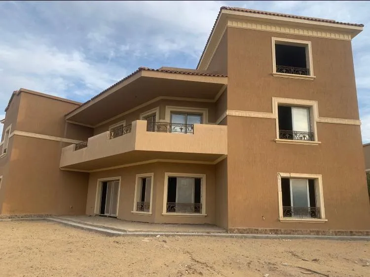 Villa for sale in Les Rois New Cairo in New Cairo of 0 m² with 5 bedrooms