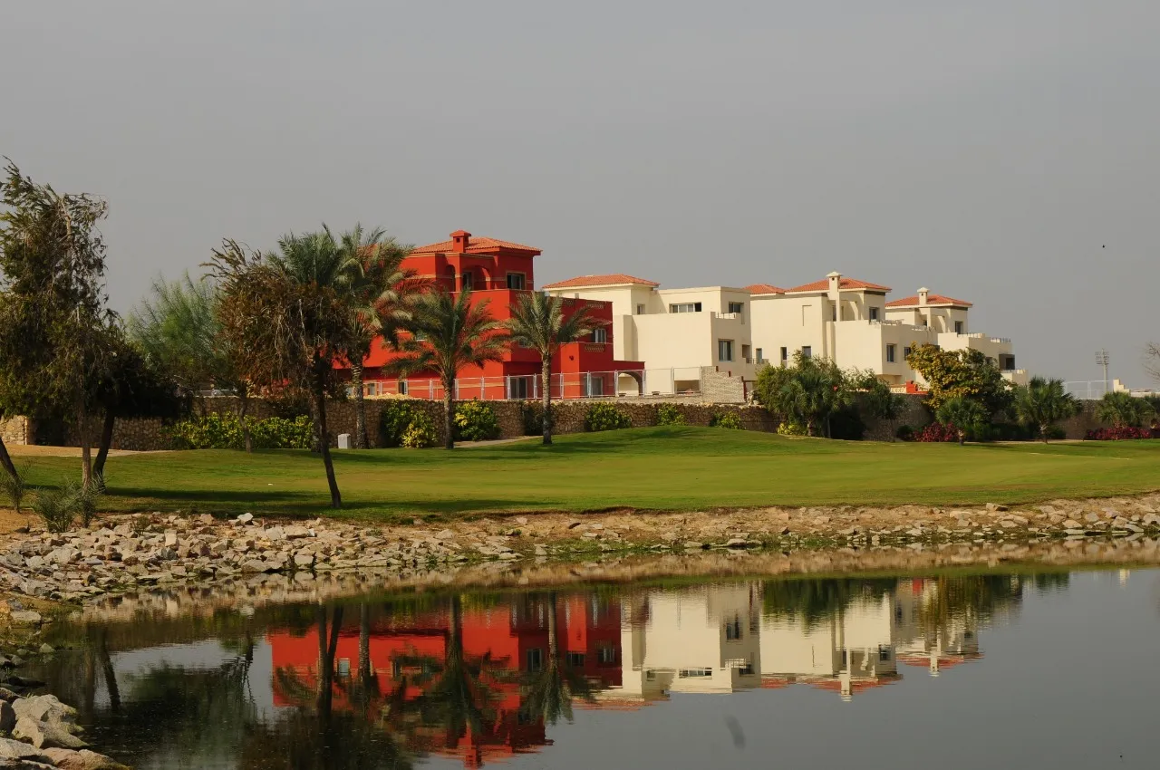 للبيع في بالم هيلز جولف فيوز في بمساحة 0 م² تتكون من 0 غرف