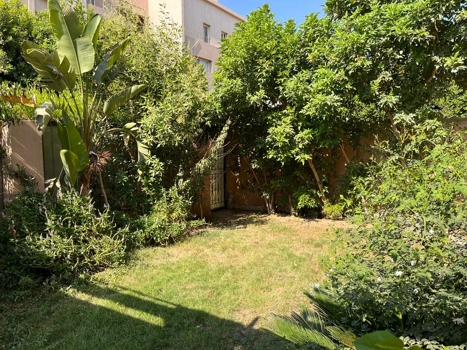  للبيع في الكرمة ريزيدنس في  بمساحة 0 م² تتكون من 0 غرف