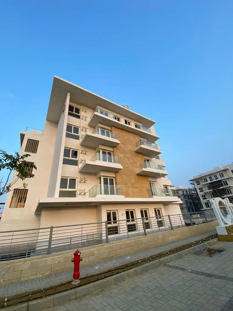 Apartment for sale in Mountain View iCity October in Northern Expansion of 0 m² with 3 bedrooms